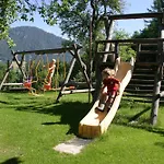 Grossgrub Gospodarstwo agroturystyczne *